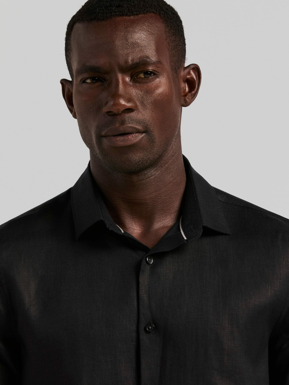 Solid Linen Shirt | Perry Ellis