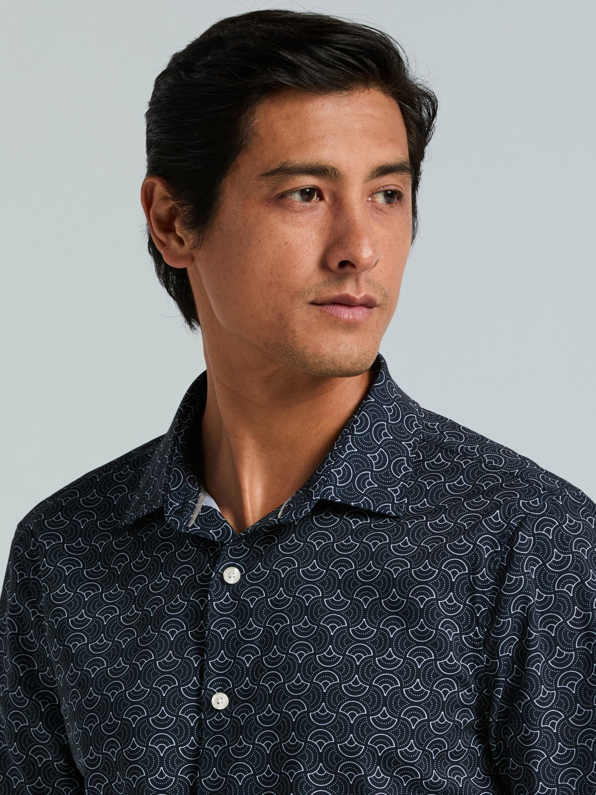 Dotted Wave Print Slim Fit Total Stretch Shirt | Perry Ellis