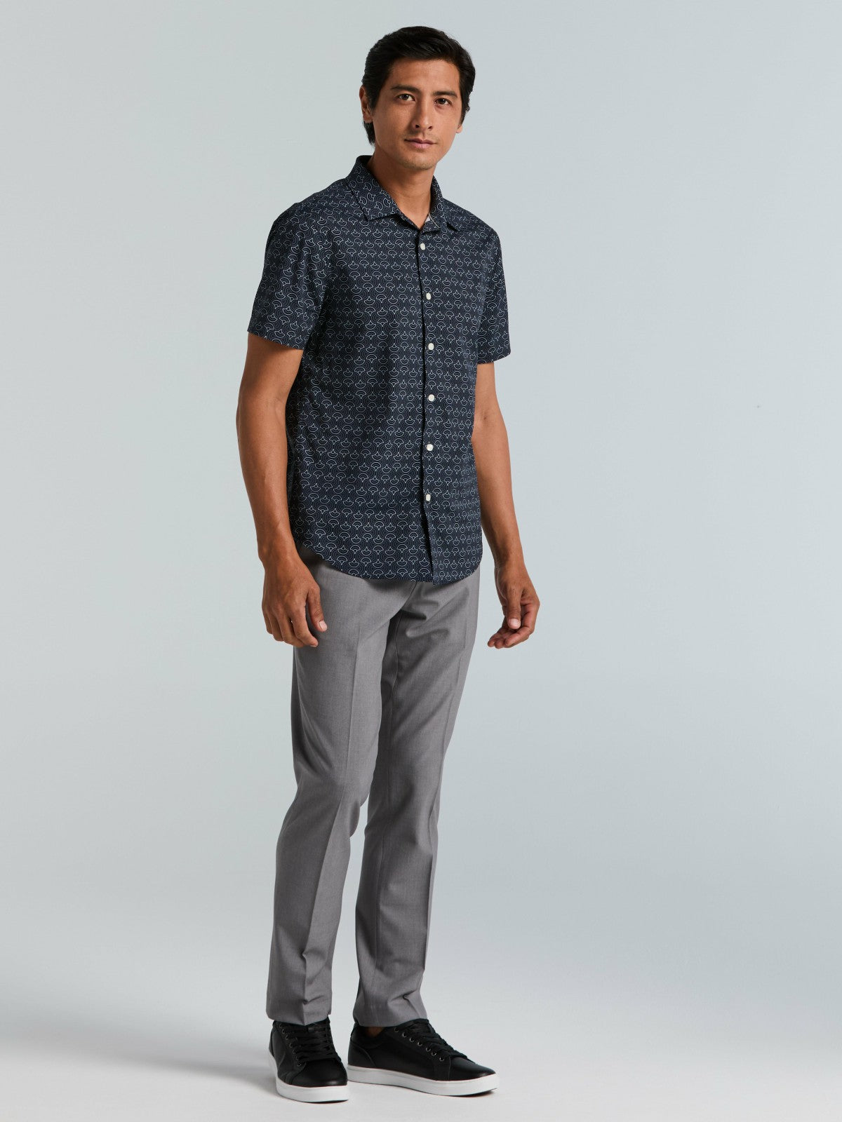 Dotted Wave Print Slim Fit Total Stretch Shirt | Perry Ellis