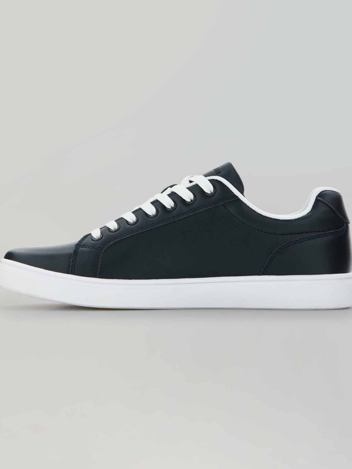 Perry Ellis Vincent Sneaker | Perry Ellis