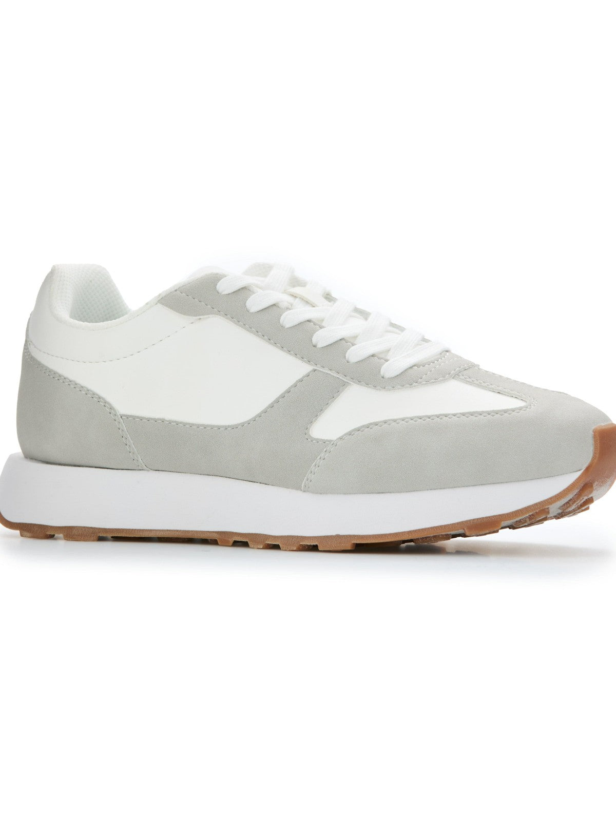 Stride Sneaker | Perry Ellis