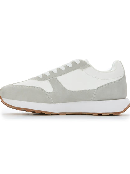 Stride Sneaker | Perry Ellis